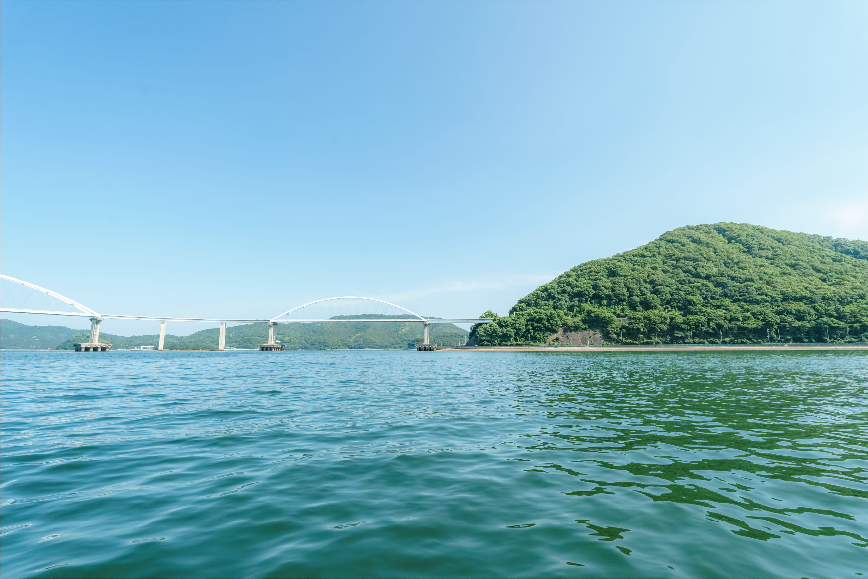 内海町の海